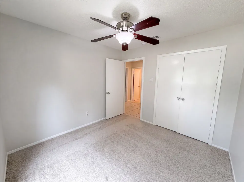 742 Hummingbird Circle Lewisville, TX 75067