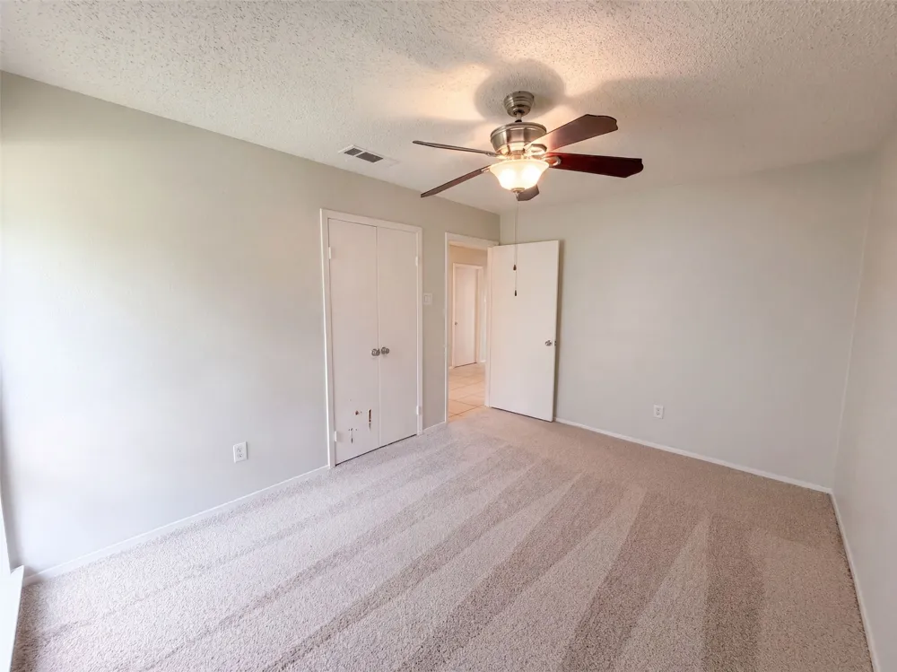 742 Hummingbird Circle Lewisville, TX 75067