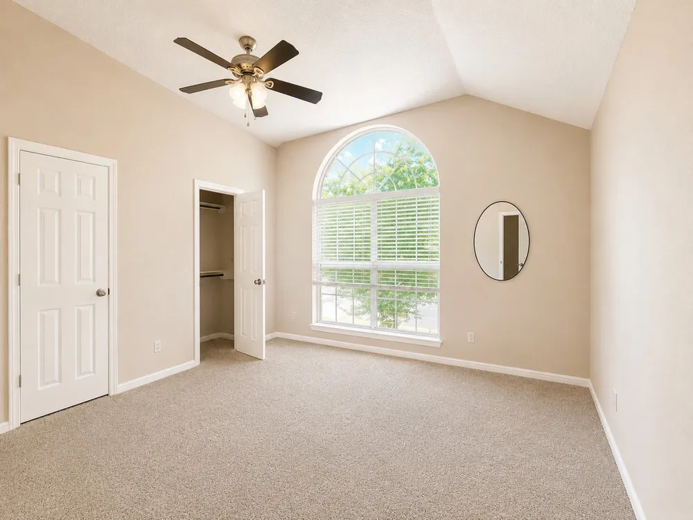 2815 Baze Road Euless, TX 76039