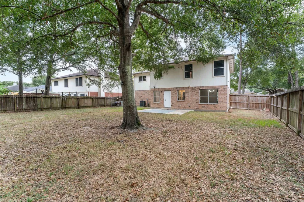 3802 Apple Hollow Lane Humble, TX 77396