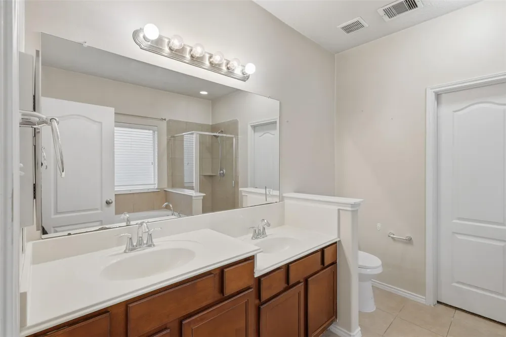 21307 Drifting Oaks Drive Houston, TX 77095