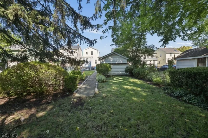 11 Concord Ave Maplewood, NJ 07040