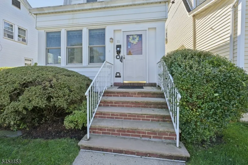 11 Concord Ave Maplewood, NJ 07040