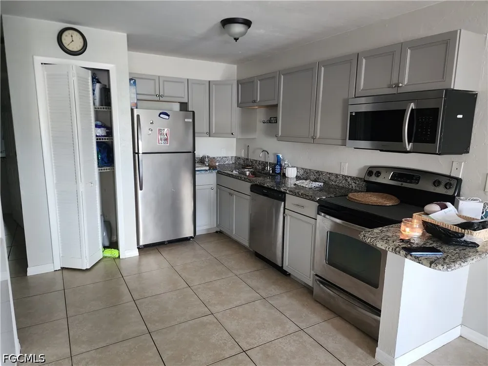 SW 8th Court #106 Cape Coral, FL 33914
