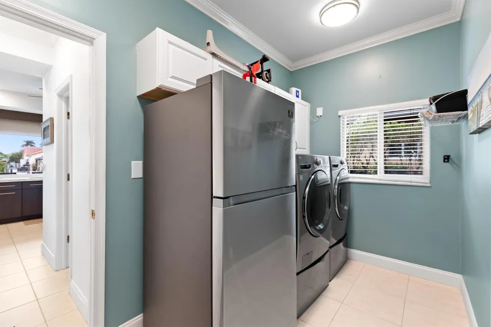 4210 NE 23rd Avenue Lighthouse Point, FL 33064