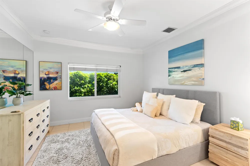 4210 NE 23rd Avenue Lighthouse Point, FL 33064