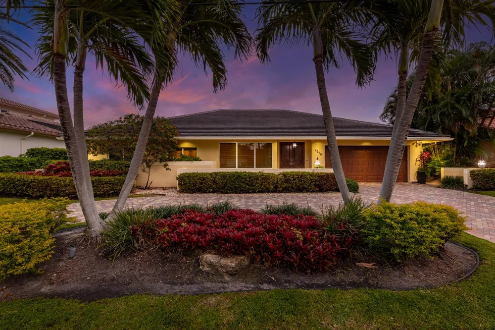 4210 NE 23rd Avenue Lighthouse Point, FL 33064