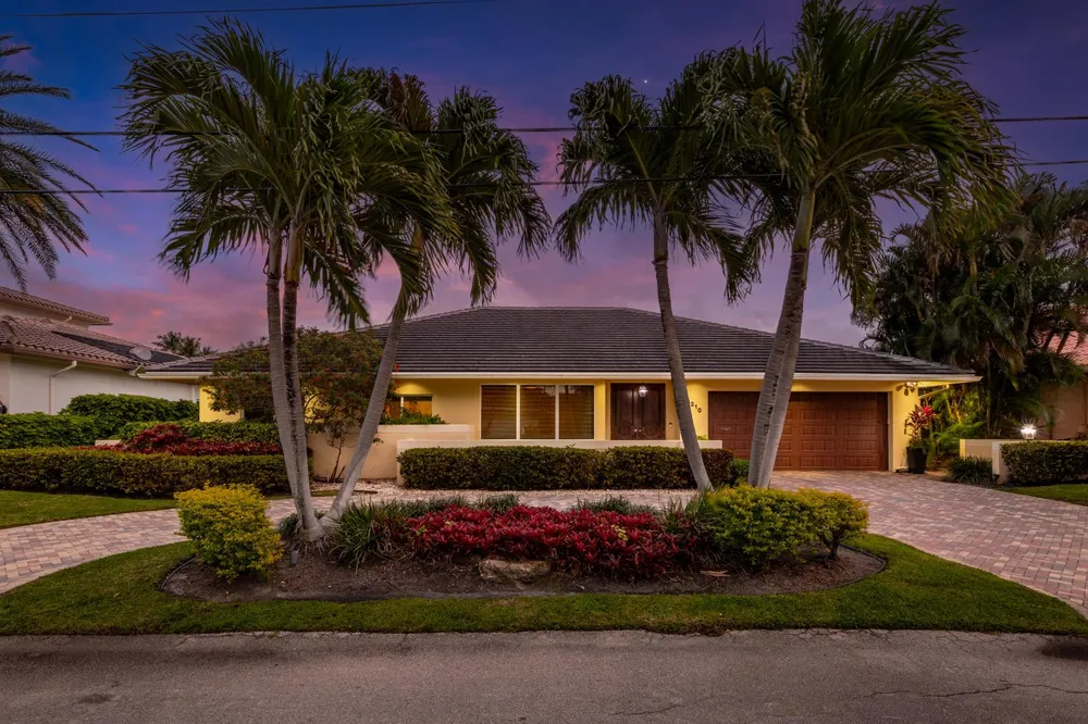 4210 NE 23rd Avenue Lighthouse Point, FL 33064