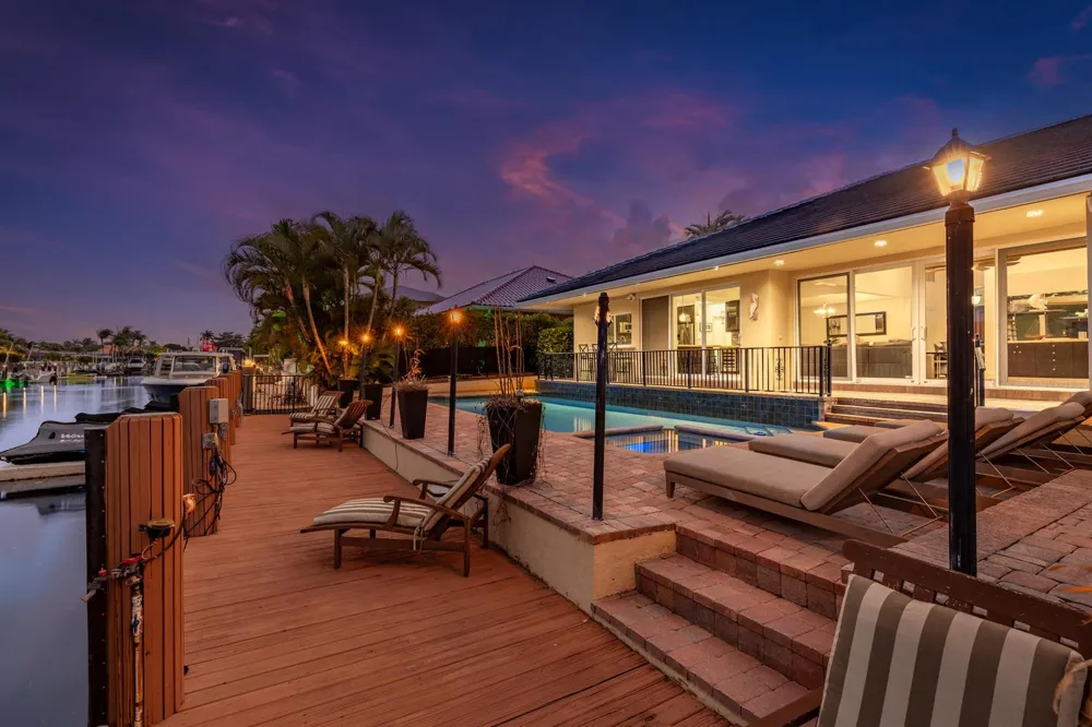 4210 NE 23rd Avenue Lighthouse Point, FL 33064