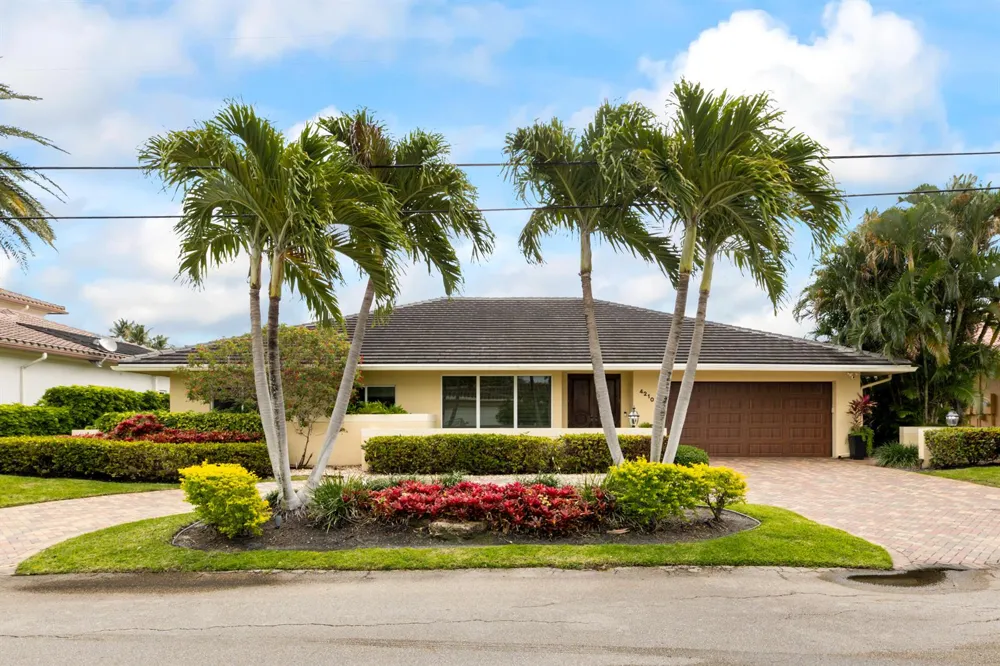 4210 NE 23rd Avenue Lighthouse Point, FL 33064
