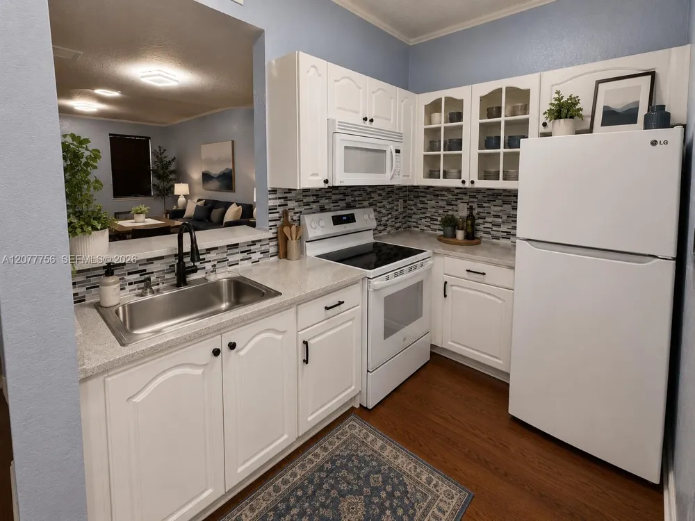 77 E 4th St #A104 Hialeah, FL 33010