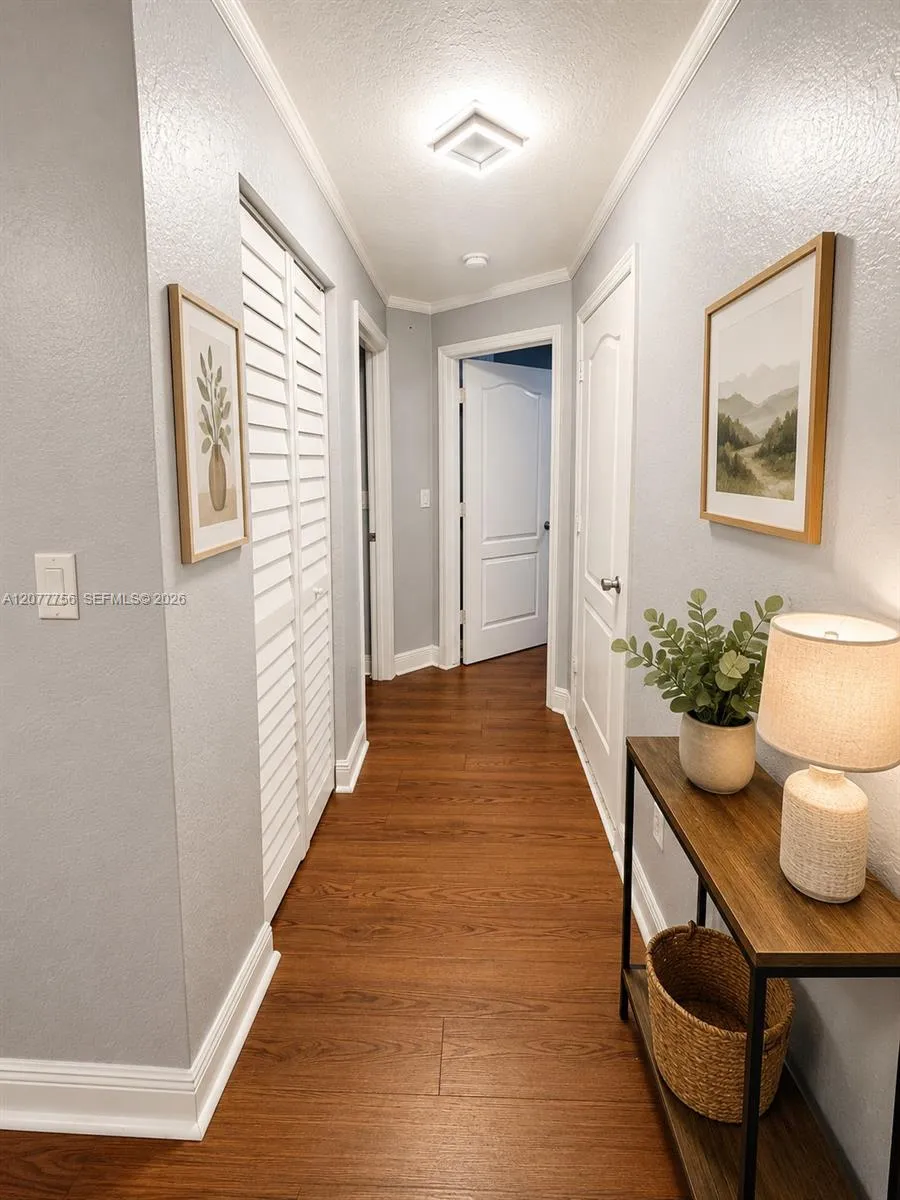 77 E 4th St #A104 Hialeah, FL 33010