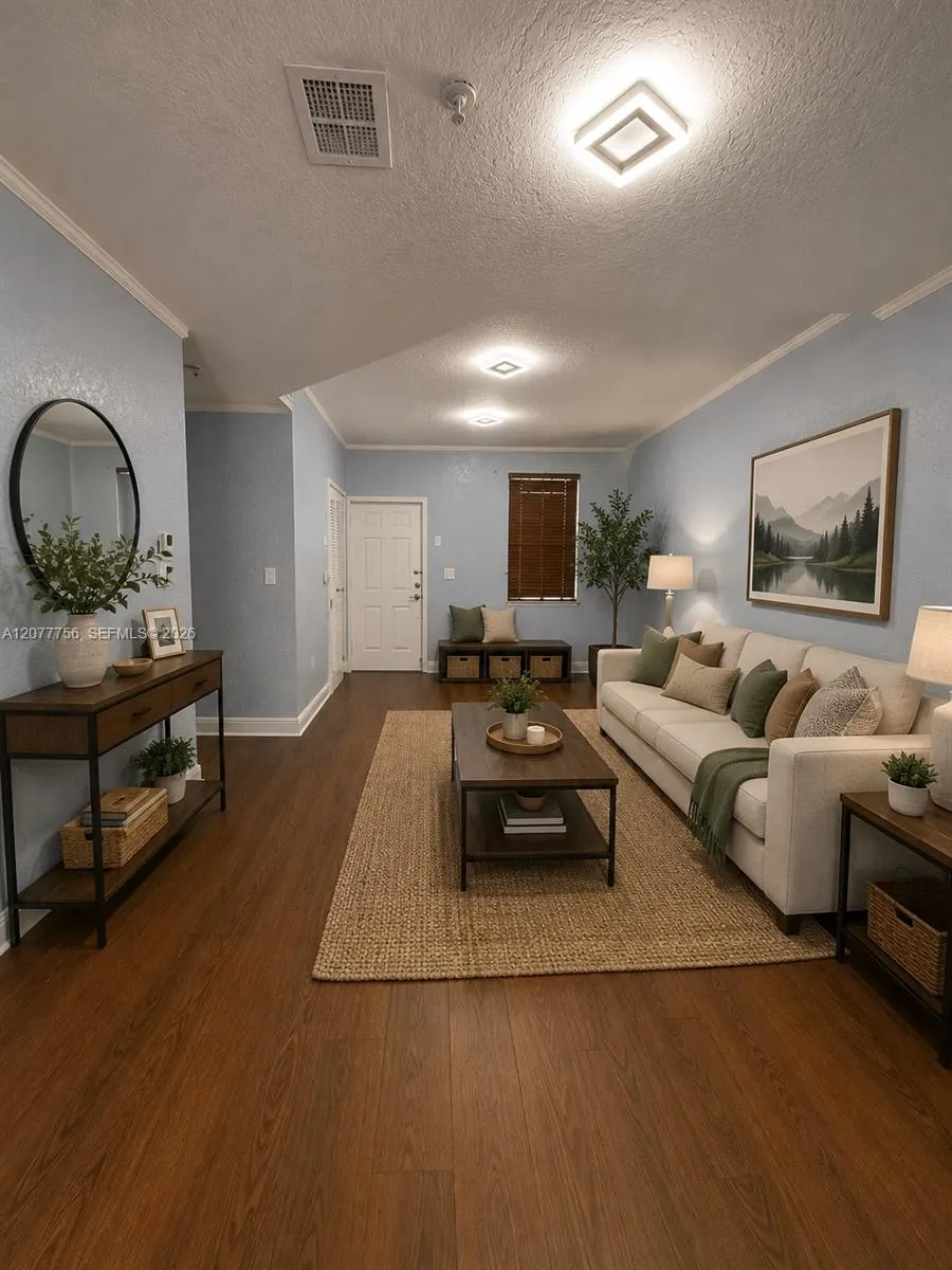 77 E 4th St #A104 Hialeah, FL 33010