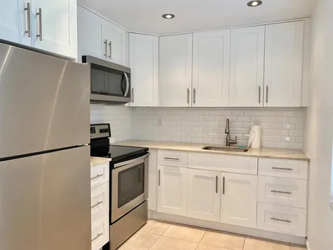 418 PIEDMONT I #418