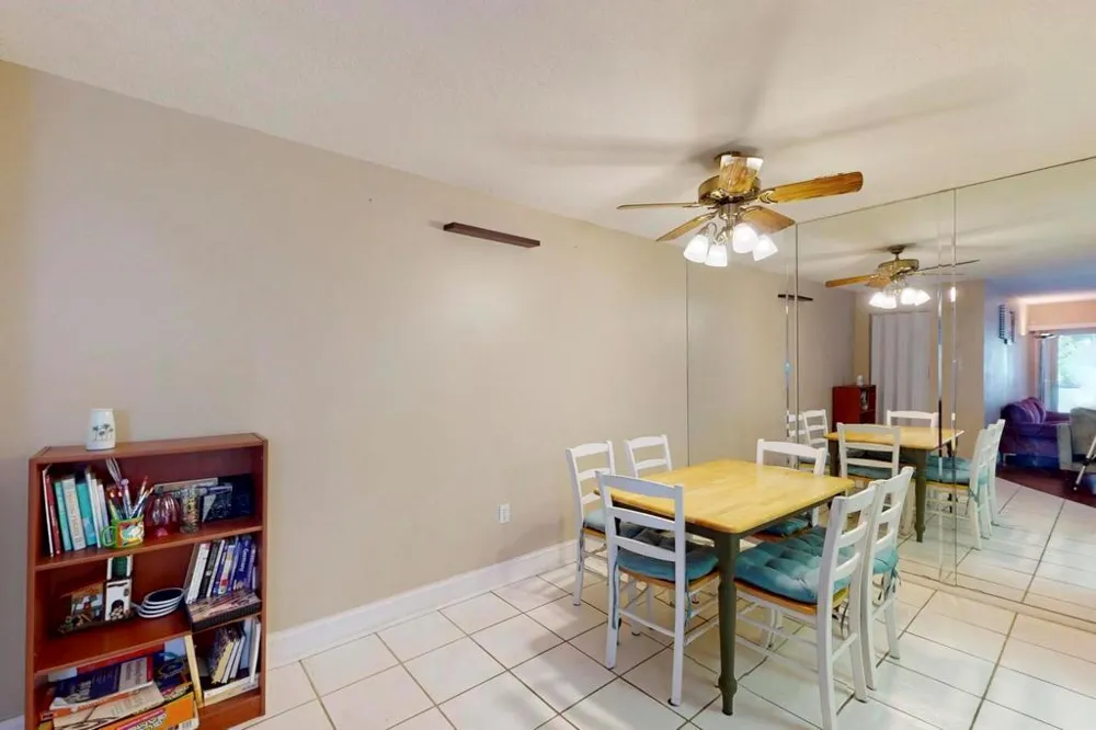 12096 FL A1AAlt #F3 Palm Beach Gardens, FL 33410