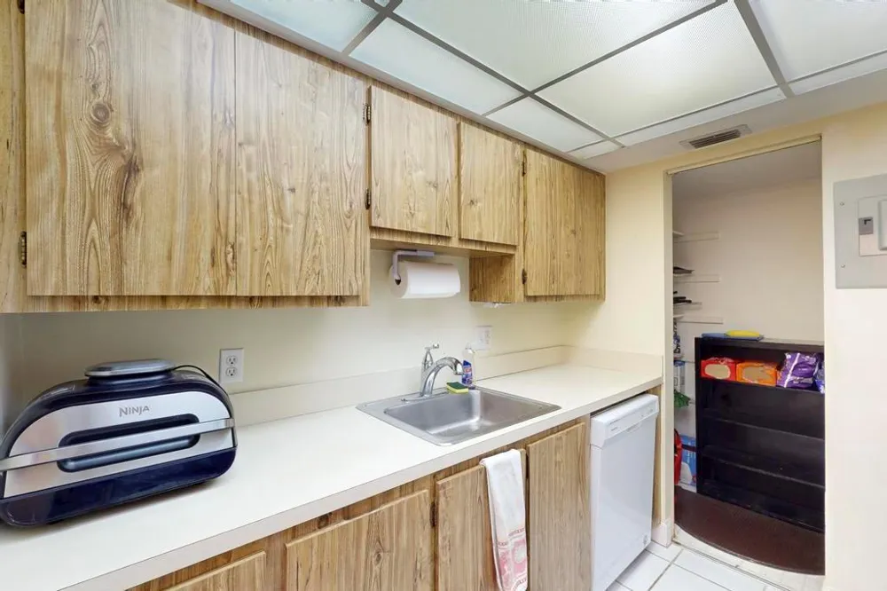 12096 FL A1AAlt #F3 Palm Beach Gardens, FL 33410
