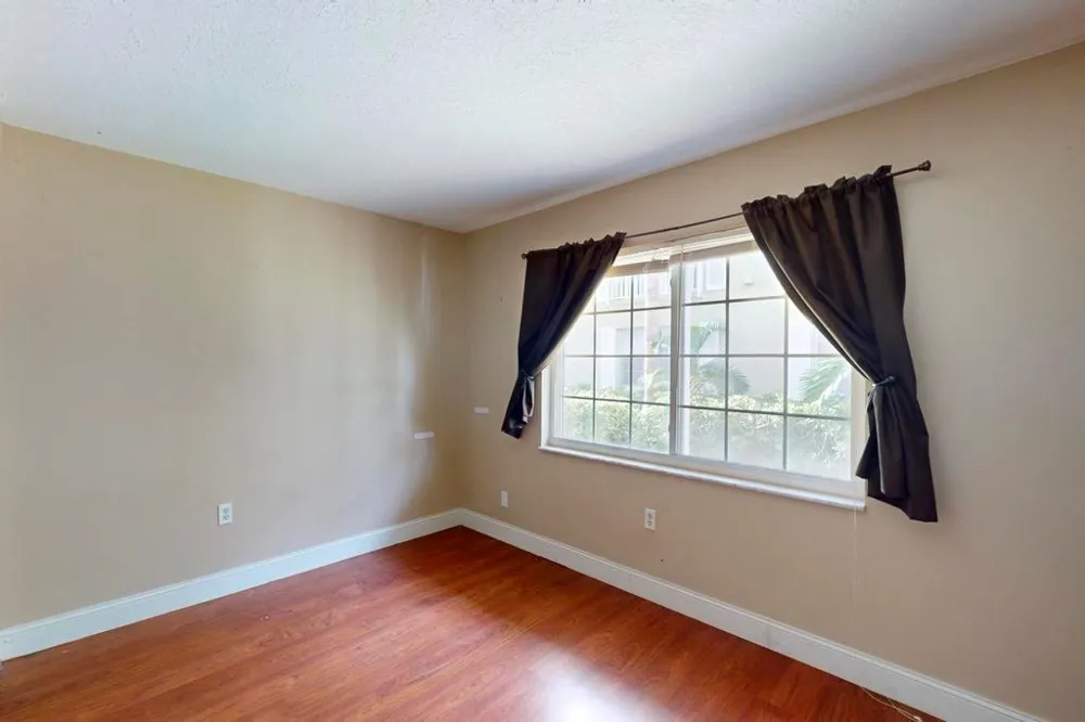 12096 FL A1AAlt #F3 Palm Beach Gardens, FL 33410