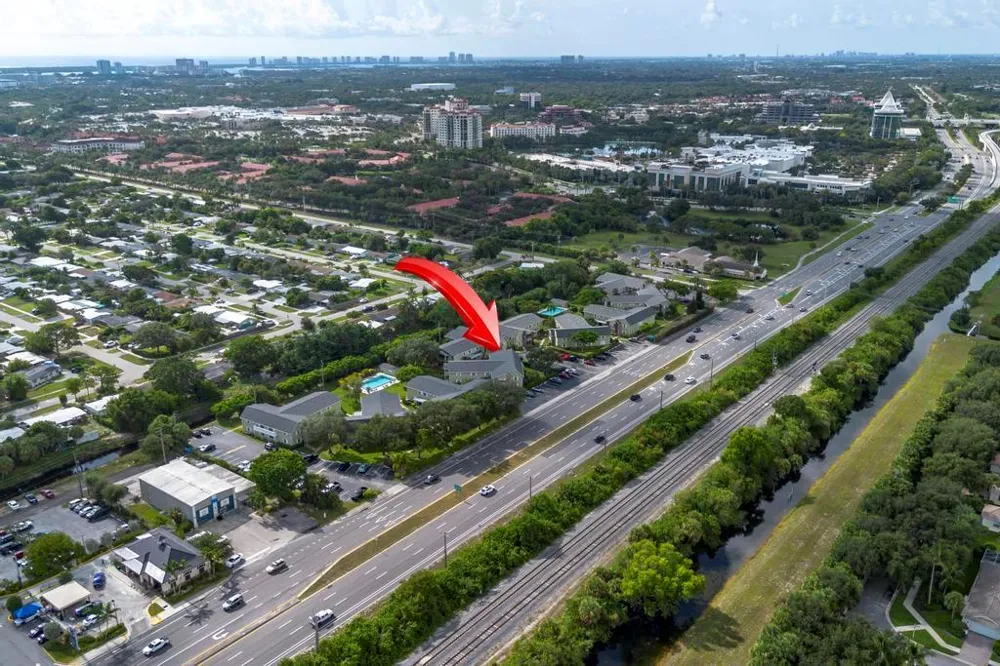 12096 FL A1AAlt #F3 Palm Beach Gardens, FL 33410