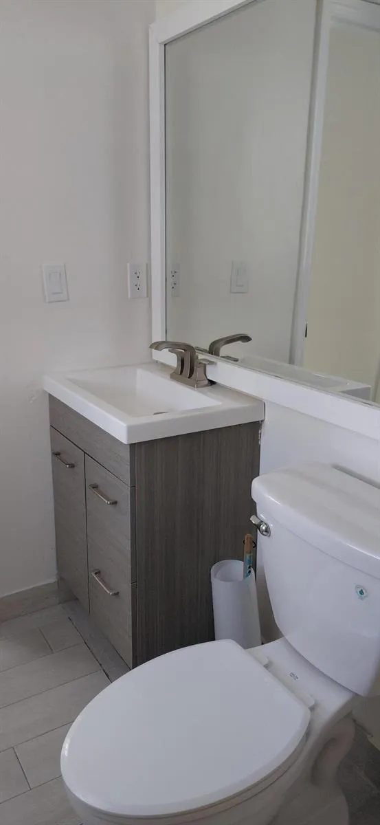 18276 MEDITERRANEAN BOULEVARD #4-6 Hialeah, FL 33015