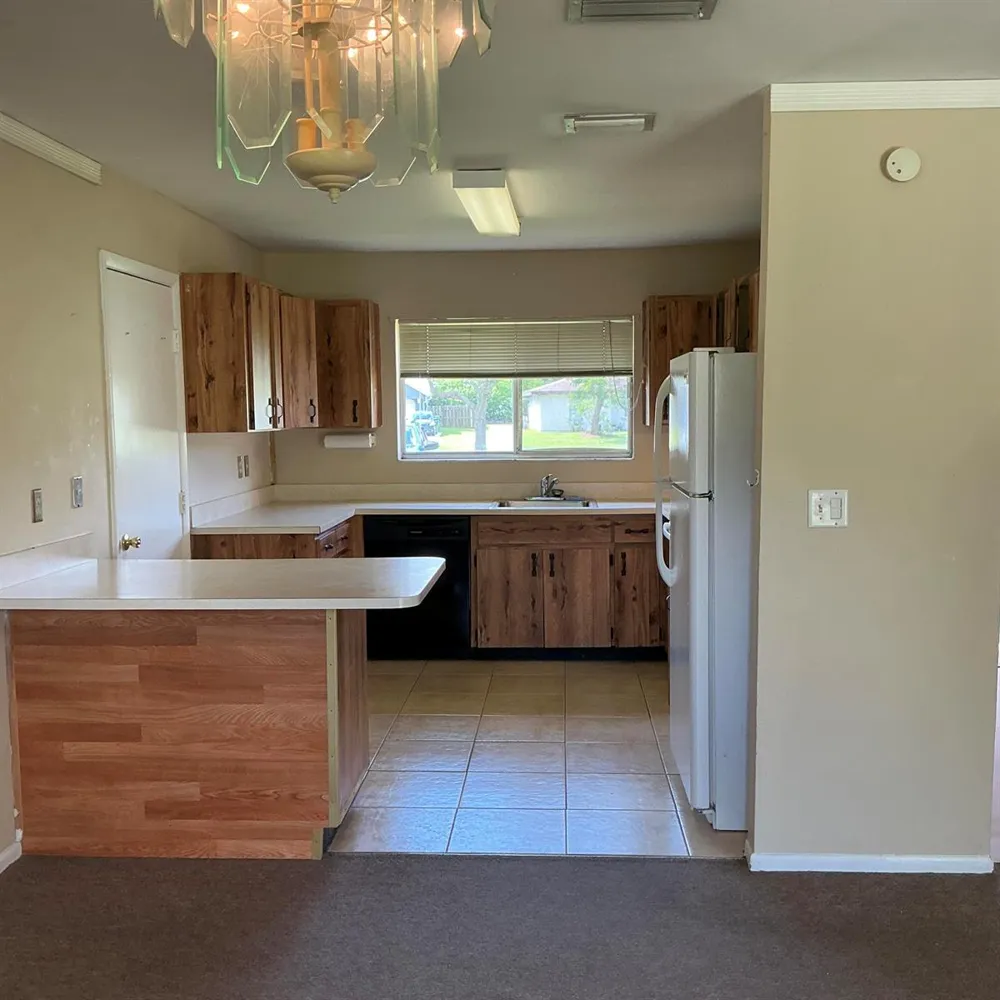 1955 SE TIFFANY AVENUE Port St. Lucie, FL 34952