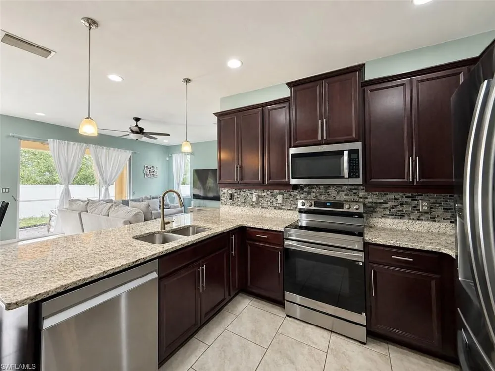 3764 Tilbor Circle Fort Myers, FL 33916