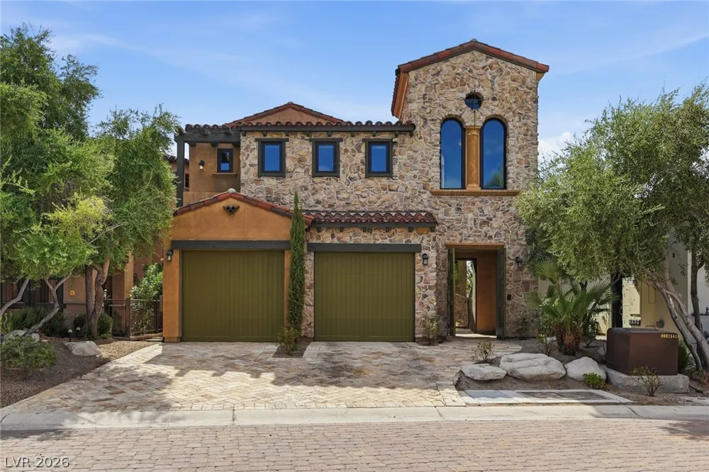 9 Via Del Garda Henderson, NV 89011