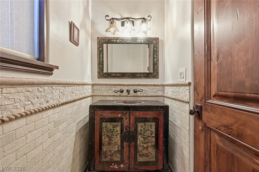 9 Via Del Garda Henderson, NV 89011