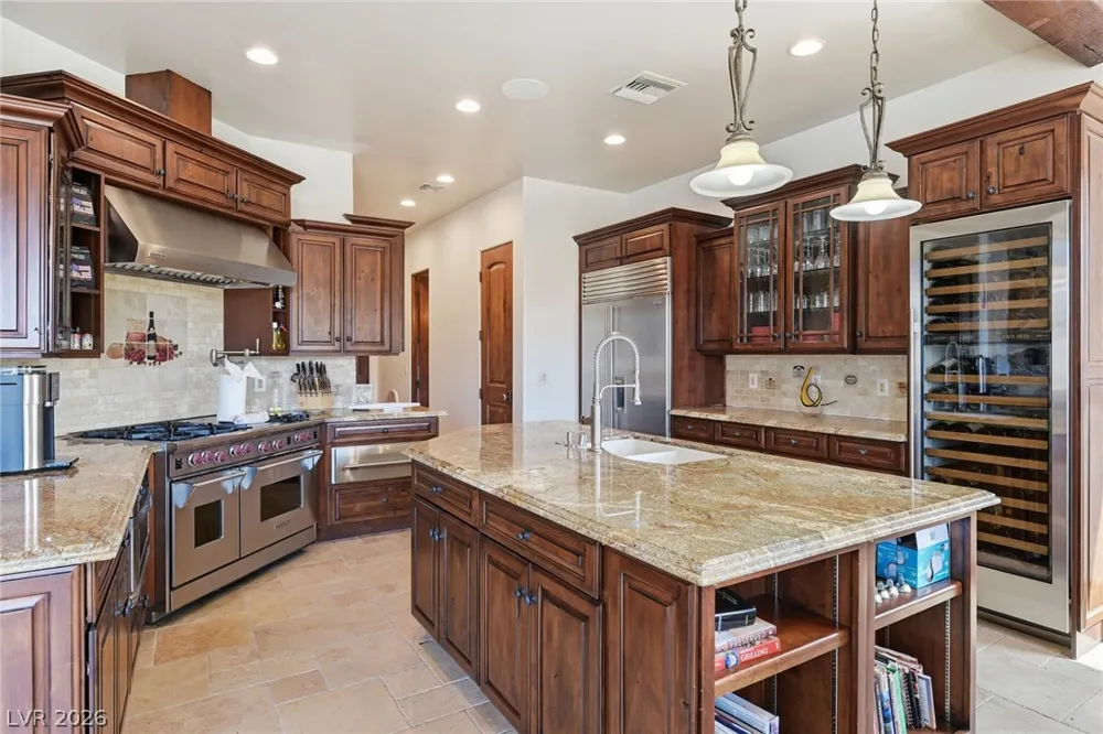 9 Via Del Garda Henderson, NV 89011
