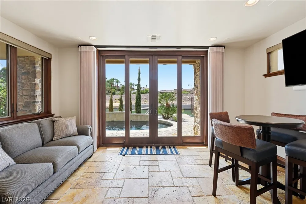 9 Via Del Garda Henderson, NV 89011