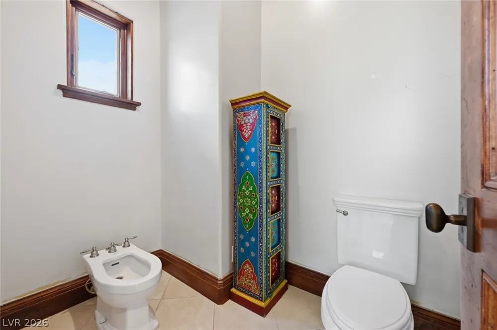 9 Via Del Garda Henderson, NV 89011