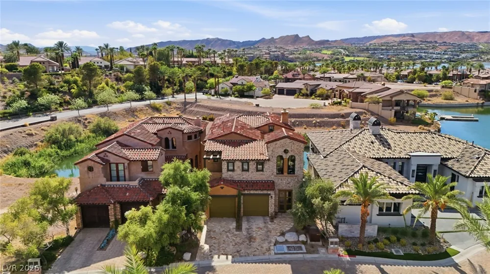 9 Via Del Garda Henderson, NV 89011
