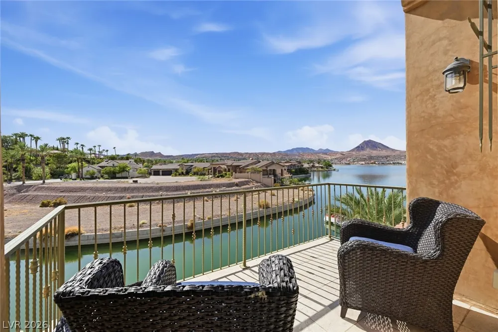 9 Via Del Garda Henderson, NV 89011