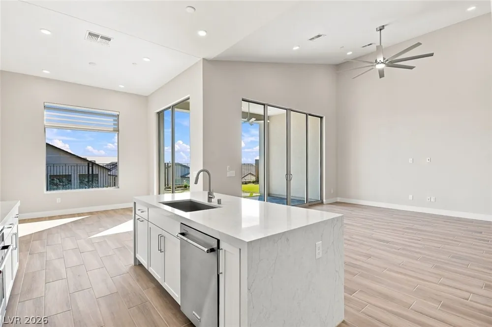 964 Skyview Cove Court Las Vegas, NV 89138