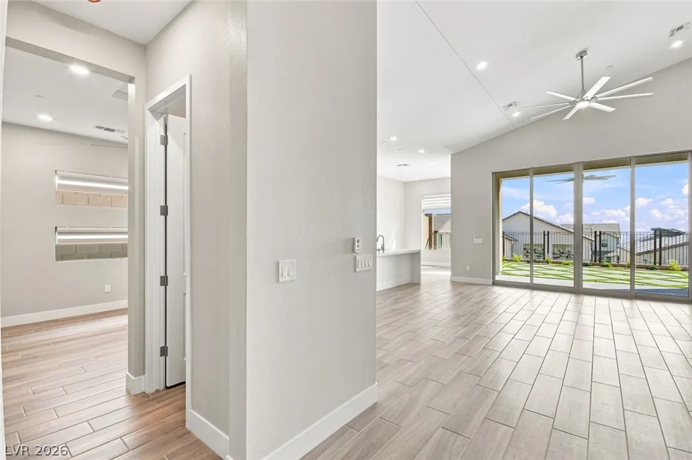 964 Skyview Cove Court Las Vegas, NV 89138