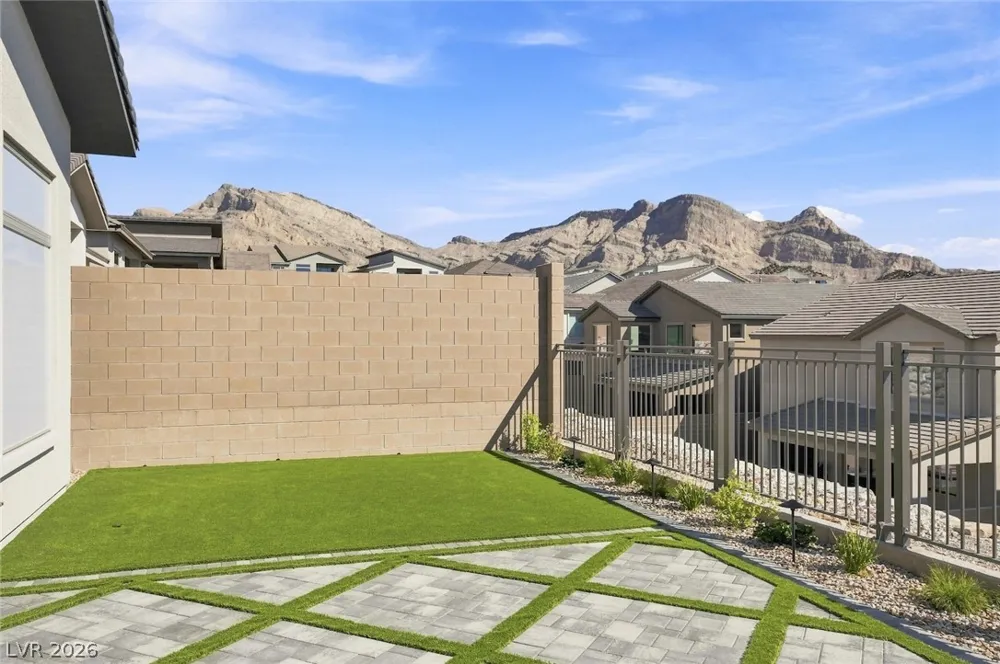 964 Skyview Cove Court Las Vegas, NV 89138
