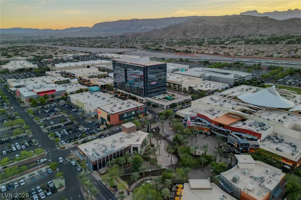 964 Skyview Cove Court Las Vegas, NV 89138