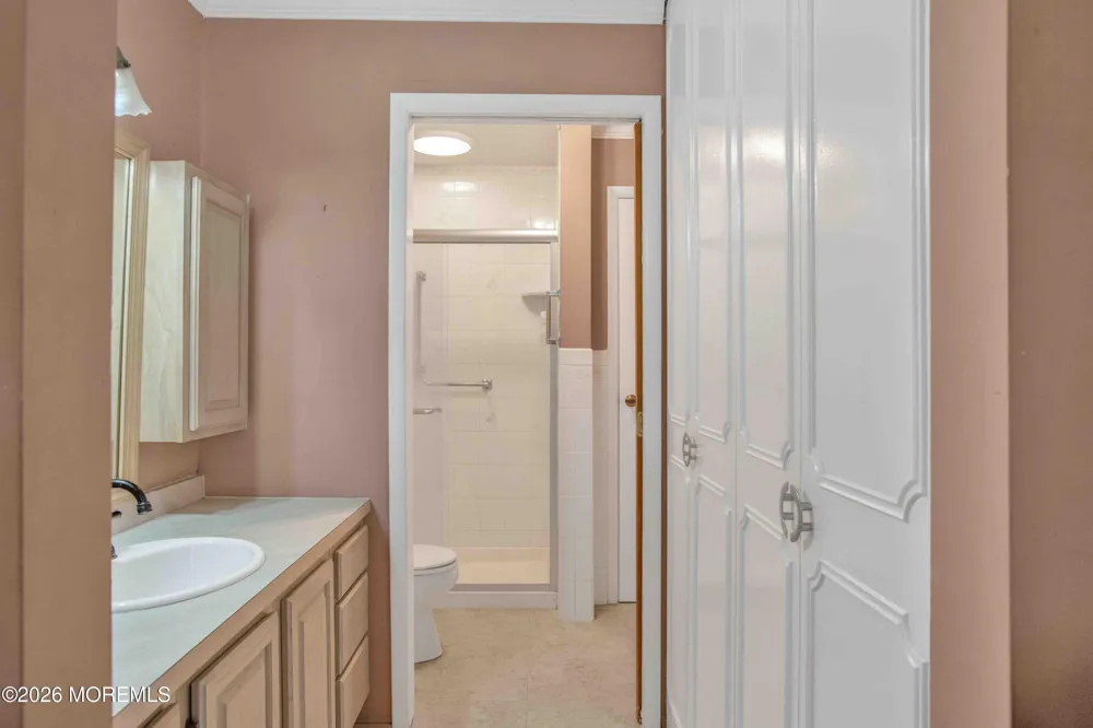 211 Huntington Drive Lakewood, NJ 08701
