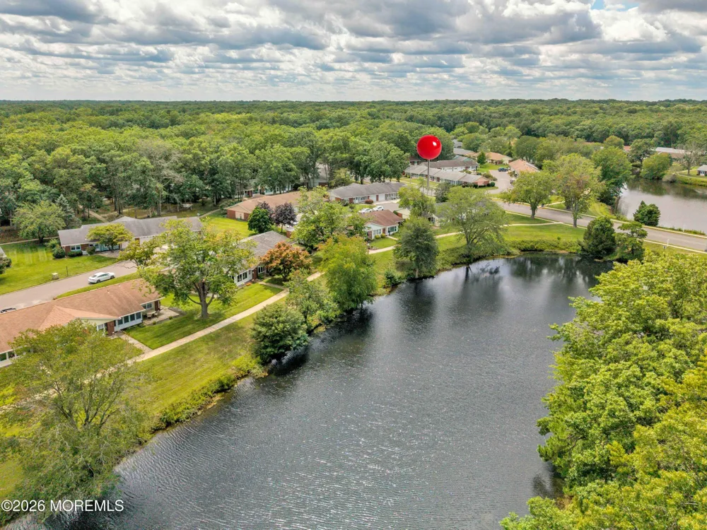211 Huntington Drive Lakewood, NJ 08701