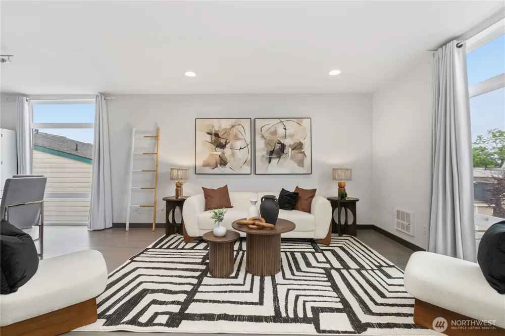 4419 B Corliss Avenue Seattle, WA 98103