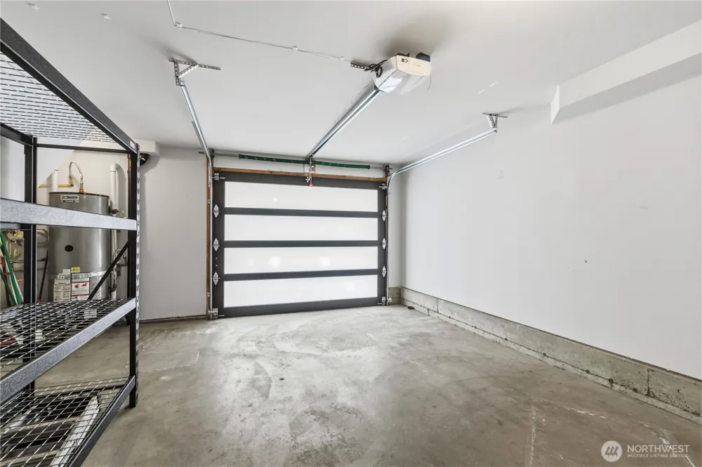 4419 B Corliss Avenue Seattle, WA 98103