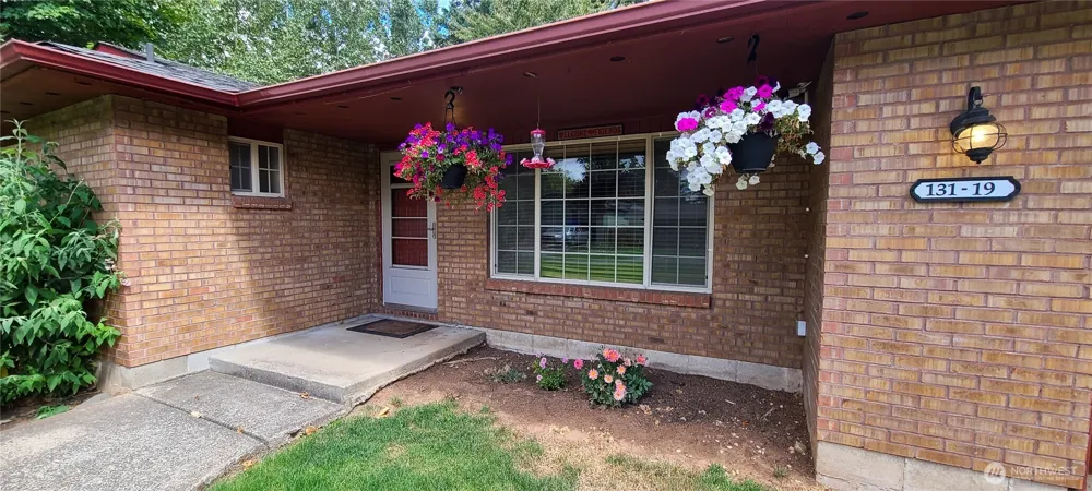 131 19 Brim Road Onalaska, WA 98570
