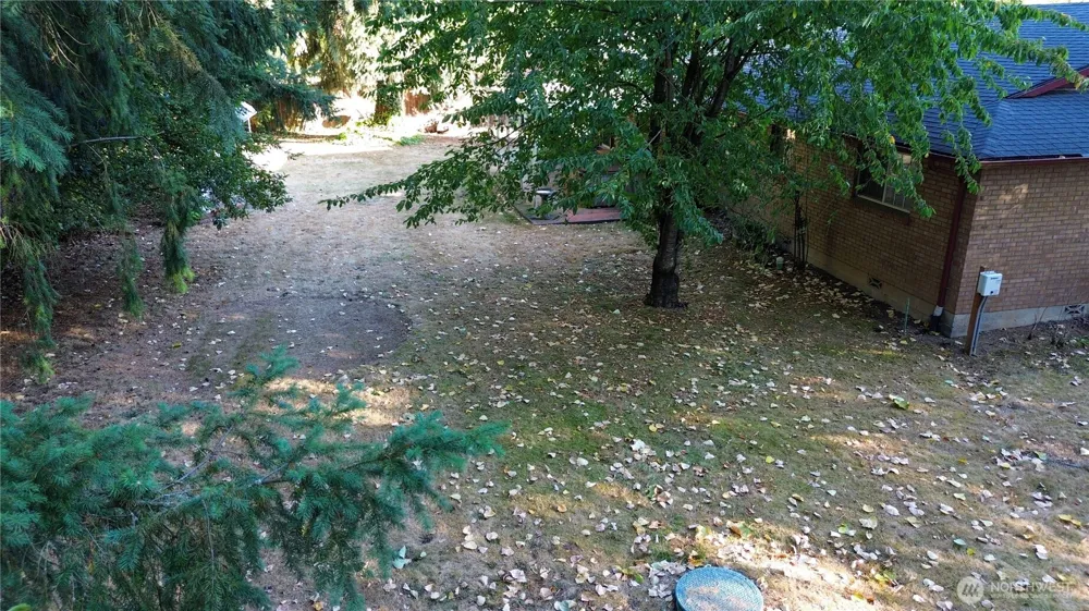 131 19 Brim Road Onalaska, WA 98570