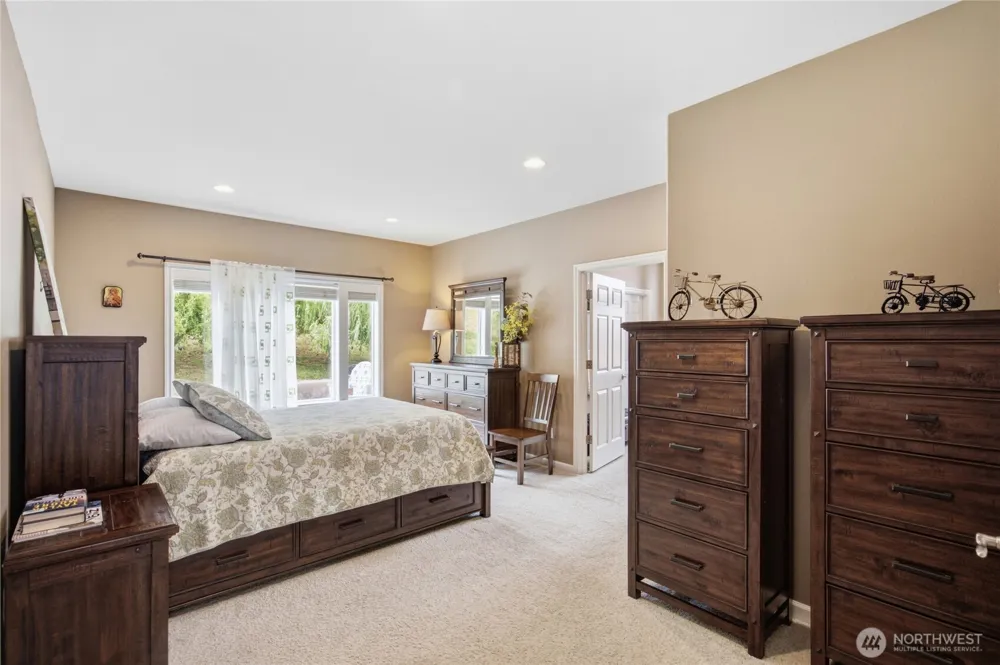 9245 Piperhill Drive SE Olympia, WA 98513