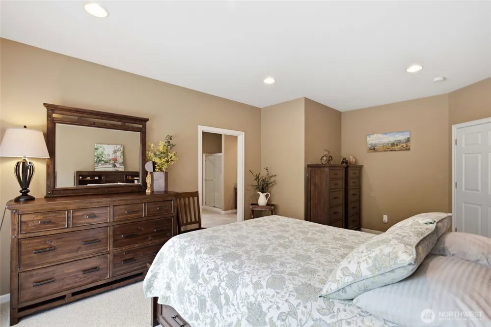9245 Piperhill Drive SE Olympia, WA 98513