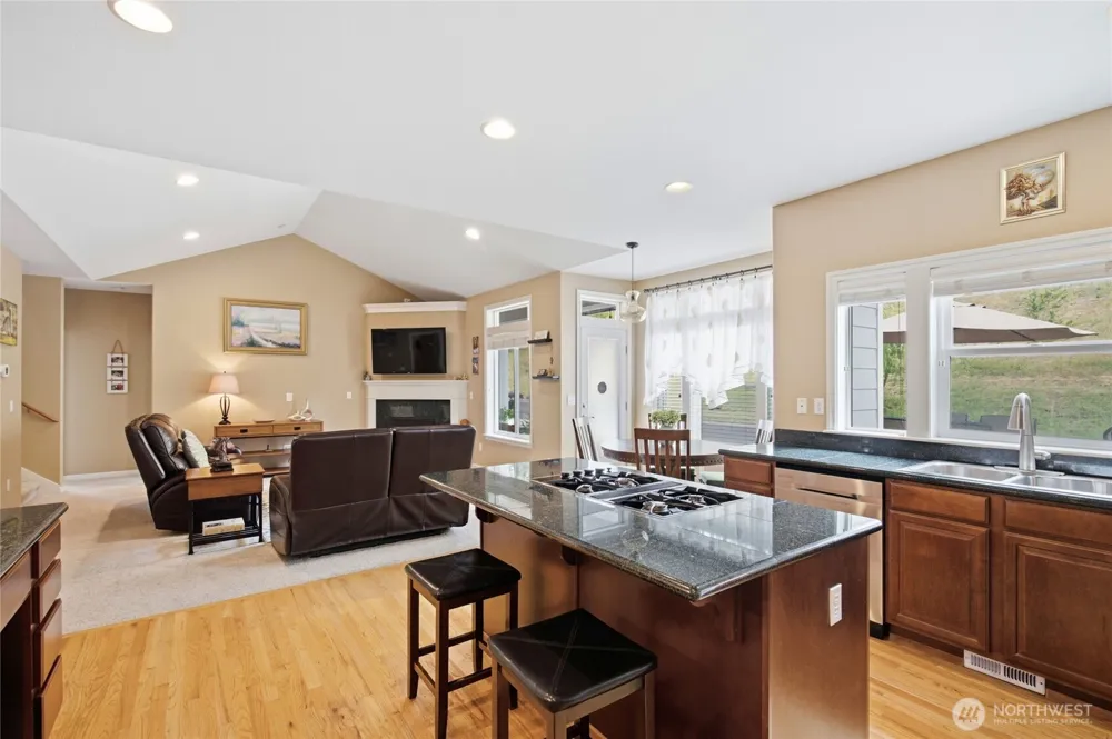 9245 Piperhill Drive SE Olympia, WA 98513