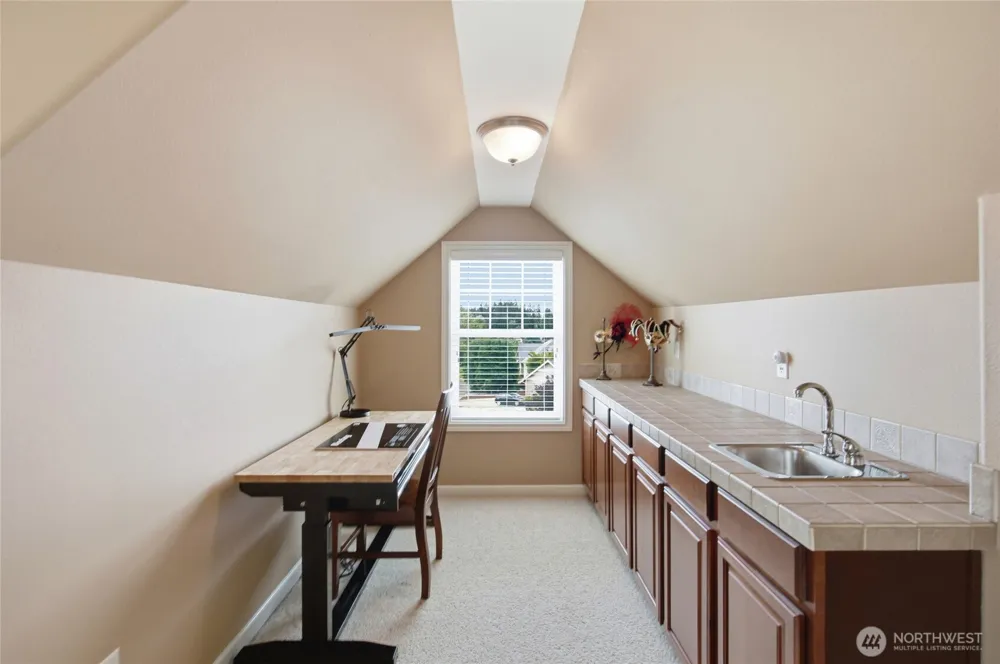9245 Piperhill Drive SE Olympia, WA 98513