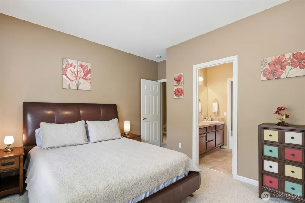 9245 Piperhill Drive SE Olympia, WA 98513