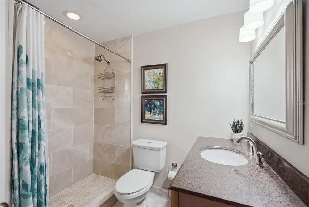 10033 64TH AVENUE #16 St Petersburg, FL 33708