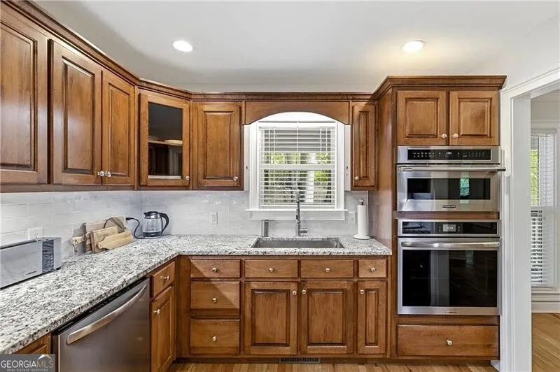 1077 Panorama DR Sautee Nacoochee, GA 30571
