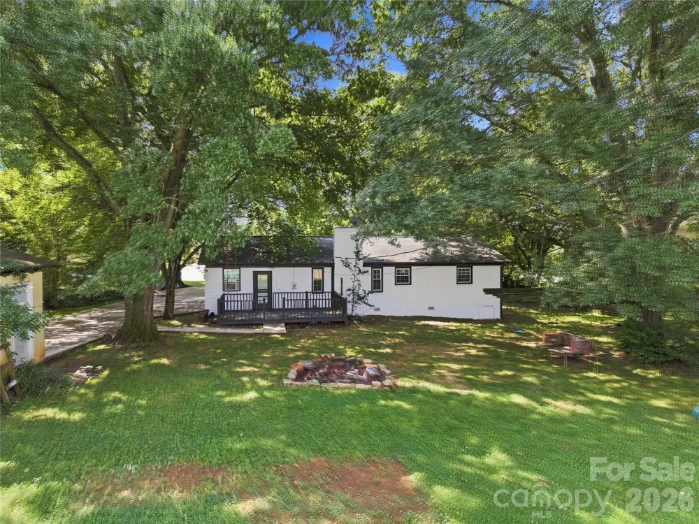 4209 Heatherstone Drive Gastonia, NC 28056